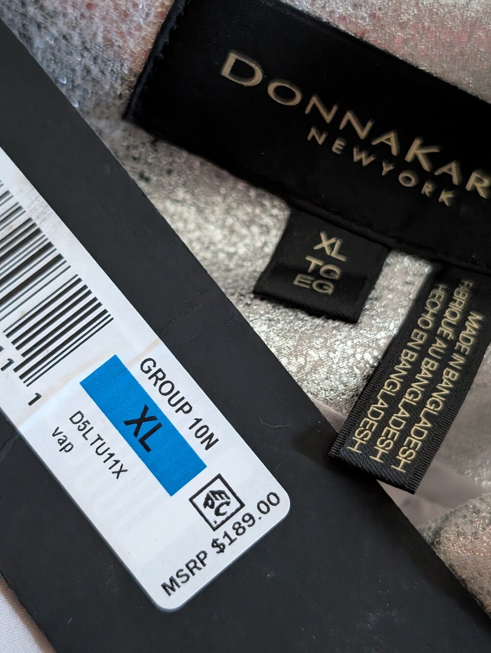 Donna Karan Sleeveless Metallic Silver Belted Vest , XL *NWT - Picture 6 of 7